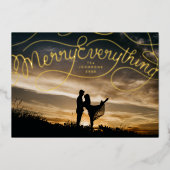 Merry Everything Lettering Folien Feiertagskarte (Vorderseite)