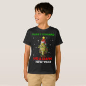 Merry Fishmas And A Crape New Year Fishing Funny X T-Shirt (Vorne ganz)