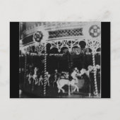 Merry Go Round Feiertagspostkarte (Vorderseite)