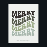 Merry Groovy Wavy Green Typografie Weihnachten<br><div class="desc">Merry Merry Merry Frory Weihnachtskarte: ein Retro-Design,  mit einer wavy Vintagen Typografie und einer gedämpften grünen Palette.</div>