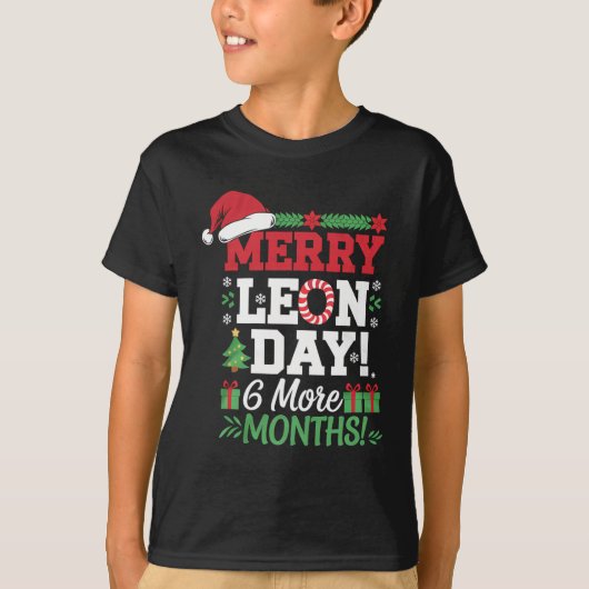 Merry Leon Day Weihnachten Ckwards Funny Christmas T-Shirt (Vorderseite)