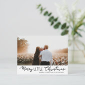 Merry Little Christmas Handgeschriebenes Skript | Feiertagspostkarte (Stehend Vorderseite)