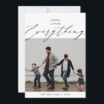 Merry Little Everything, Family Foto Layover Feiertagskarte<br><div class="desc">Frohe kleine alles, glücklichste Ferien, frohe Weihnachten. Feiern Sie die Saison mit dieser Familienkarte (gedruckt und / oder sofortiger Download), in modernem zeitgenössischem sanften romantischen Drehbuch-Themenübergang. Es ist vollständig anpassbar und personalisiert mit Ihren eigenen Grußbotschaften. Es ist einfach, einfach, aber modern minimalistisch und festlich. Dies ist die perfekte Grußkarte für...</div>