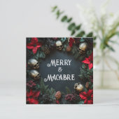 Merry Macabre Skull Wreath Goth Feiertagskarte (Stehend Vorderseite)