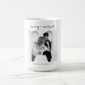 Merry & Married - Personalized Newlywed Christmas  Kaffeetasse (Mittel)
