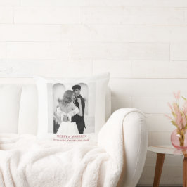 Merry & Married - Personalized Newlywed Christmas Kissen