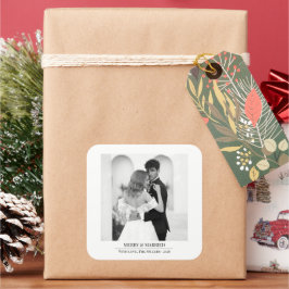 Merry & Married - Personalized Newlywed Christmas Quadratischer Aufkleber
