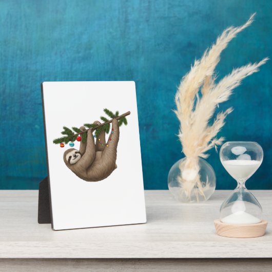Merry Sloth on Christmas Tree Branch with Ornament Fotoplatte (Seite)