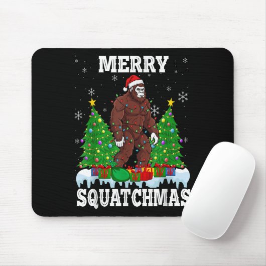 Merry Squatchmas Christmas Tree Santa Bigfoot Sasq Mousepad (Mit Mouse)
