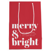 Merry und Bright | Modern Christmas Bright Red Mittlere Geschenktüte (Rückseite)