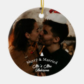 Merry & Verheiratet First Christmas Script Foto Keramik Ornament (Vorne)
