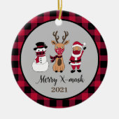 Merry X-Mask Funny Buffalo Kariert Santa Keramik Ornament (Vorne)
