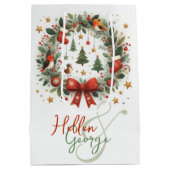 Mery Christmas Cones Mistletoe Personalisiert Mittlere Geschenktüte (Rückseite)