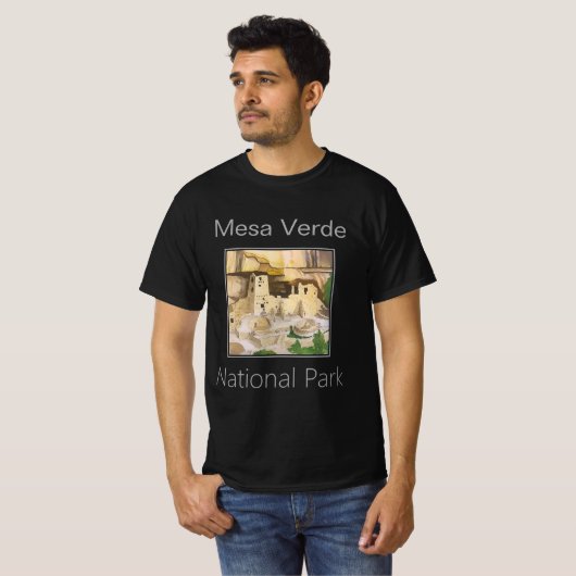 Mesa Verde Pueblo, Mesa Verde Nationalpark T-Shirt (Vorne ganz)