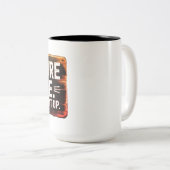 Messen Sie zweimal. Noch hat es vermasselt. Zweifarbige Tasse (VorderseiteRechts)