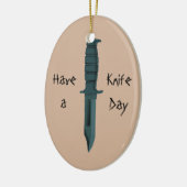 Messer haben einen Messer-Tag Keramikornament (Links)