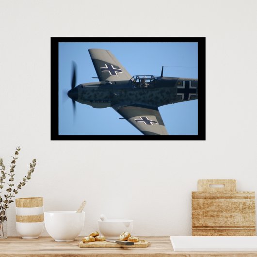 Messerschmitt Bf-109E-3 Emil Flyby Poster (Küche)