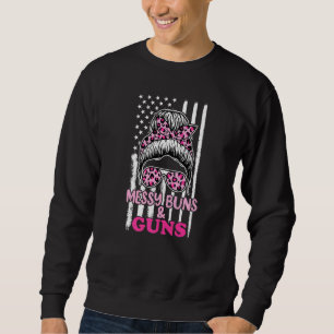 Messinggebläse und Gewehre für Frauen Ehefrau Mama Sweatshirt