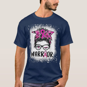 Messy-Brillen tragen rosa Krieger-Brustkrebs T-Shirt