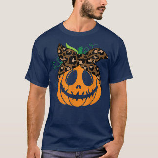 Messy Bun Beängstigend Squash Carved Pumpkin Face  T-Shirt