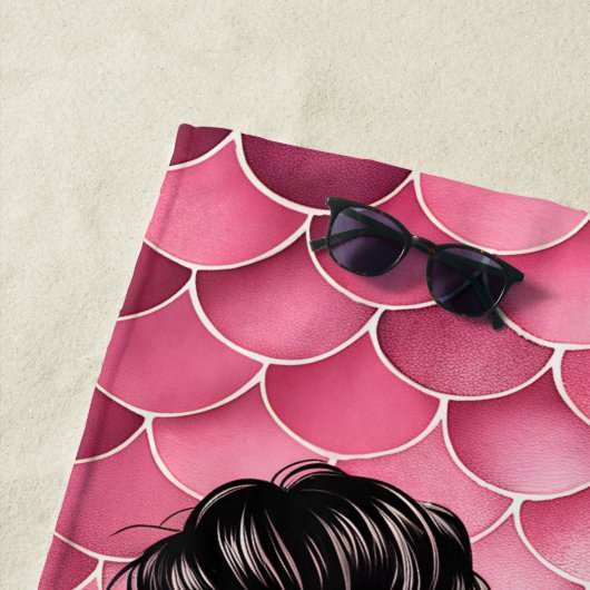 Messy Bun Fish Scales gegerbt und Tipsy Individuel Strandtuch (Beispiel)