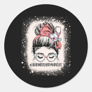 Messy Bun Labor und Lieferung Krankenversicherung Runder Aufkleber