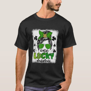 Messy Bun Leopard St Patrick's Day One Lucky Mama T-Shirt