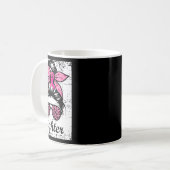 Messy Bun Pink Warrior Brustkrebs Bewusstsein Kaffeetasse (Vorderseite Links)