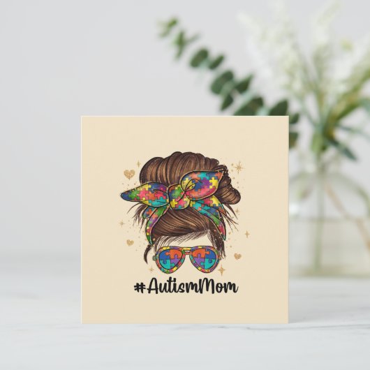 Messy Bun Proud Autismus Mama (Stehend Vorderseite)