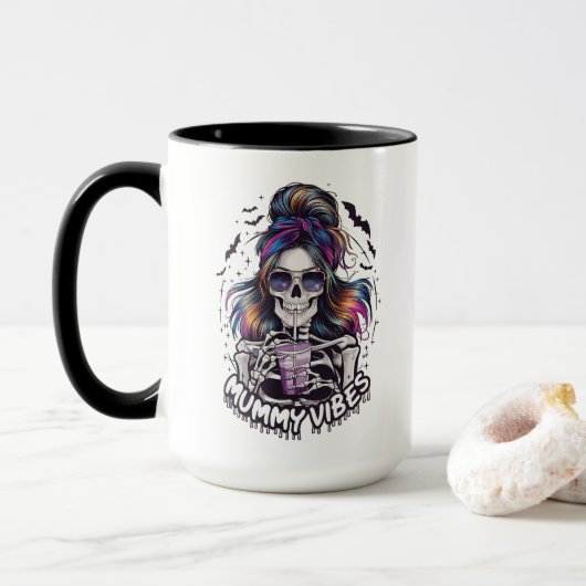 Messy Bun Skeleton "MUMMY VIBES" Kaffee Tasse (Mit Donut)