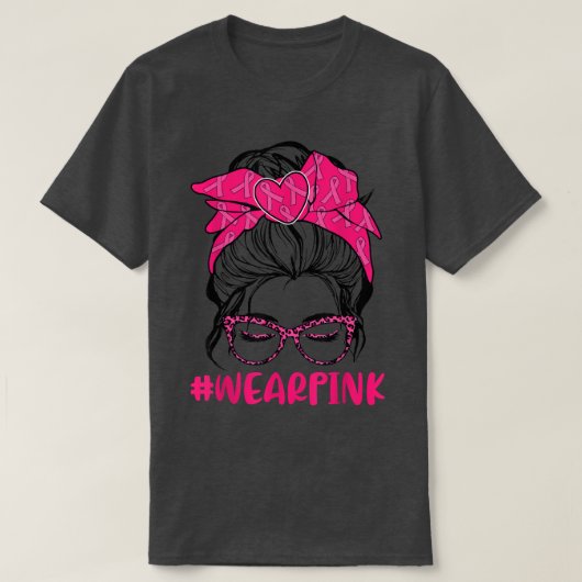 Messy Bun Women Brillen tragen rosa Brustkrebs Aw T-Shirt (Design vorne)