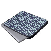 Messy Polka Punkte, trendige Farbmuster. Laptopschutzhülle (Vorne Knopf)