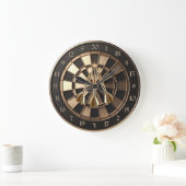 Metall Dartboard mit Dartpfeilen Gold Metalleffekt Große Wanduhr (Zuhause)