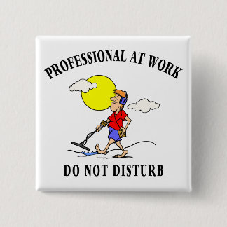 Metall, das Geschenke ermittelt Button