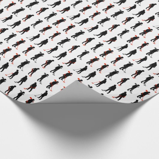 Metall, das Packpapier ermittelt (Ecke)