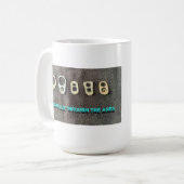 Metalldetektorring zieht sich durch die Ära Kaffeetasse (Vorderseite Links)