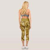Metallic Abstract 101 Deep Gold Capri Leggings (Rückseite)
