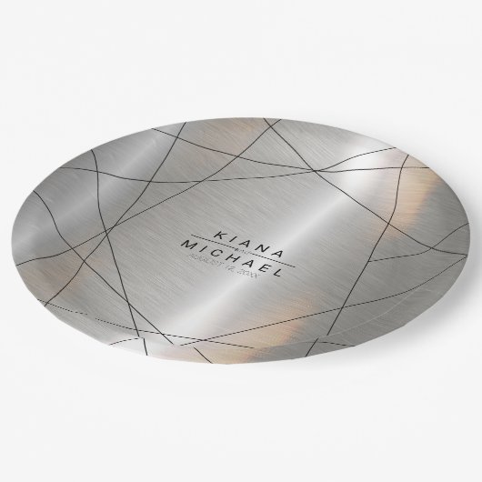 Metallische Geometrische Hochzeitsilber/Schwarz-ID Pappteller (Schrägansicht)