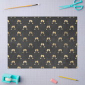 Metallische Gold-Weingläser auf der Black Decoupag Seidenpapier (Basteln)