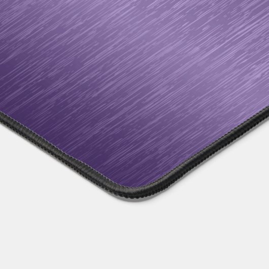 Metallische lila Textur Tiefe Lila Spitze Schreibtischunterlage (Ecke)