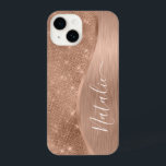 Metallische Rose Gold Glitzer Personalisiert iPhone 14 Hülle<br><div class="desc">Einfach personalisieren Sie diese Rose Gold gebürstetes Metall und glamouröse Imitate Glitzer gemustert Handy Gehäuse mit Ihrem eigenen individuelle Name.</div>