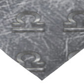 Metallische Style Libra Zodiac-Zeichen Tischdecke (Schrägansicht)