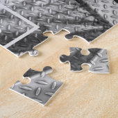 Metallische Treppe aus schwarzem und weißem Imitat Puzzle (Seite)