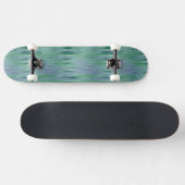 Metallischer Effekt von grün flüssig Skateboard (Horizontal)