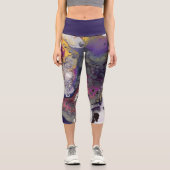 Metallisches Amethyst, Lila, Silber mit gelbem Bin Capri Leggings (Vorderseite)