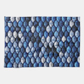 Metallisches Cobalt Blue Fish Scales Muster Handtuch (Horizontal)