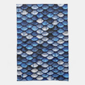 Metallisches Cobalt Blue Fish Scales Muster Handtuch (Vertikal)