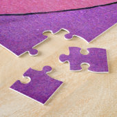 Metallisches Pferd im rosa Puzzle (Seite)