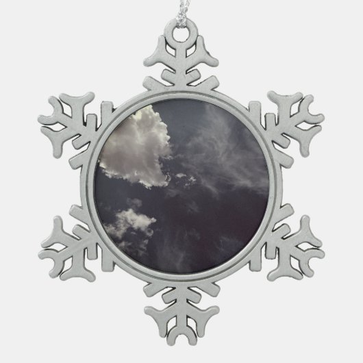 Metallwolke Schneeflocken Zinn-Ornament (Vorderseite)