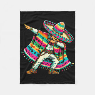 Mexican Boy Dabbing in Poncho Cinco De Mayo Fiesta Fleecedecke